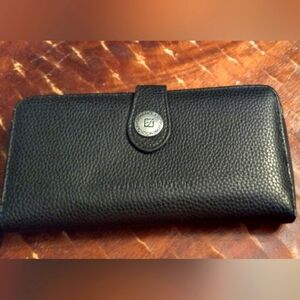 Stone Mountain pebbled leather wallet